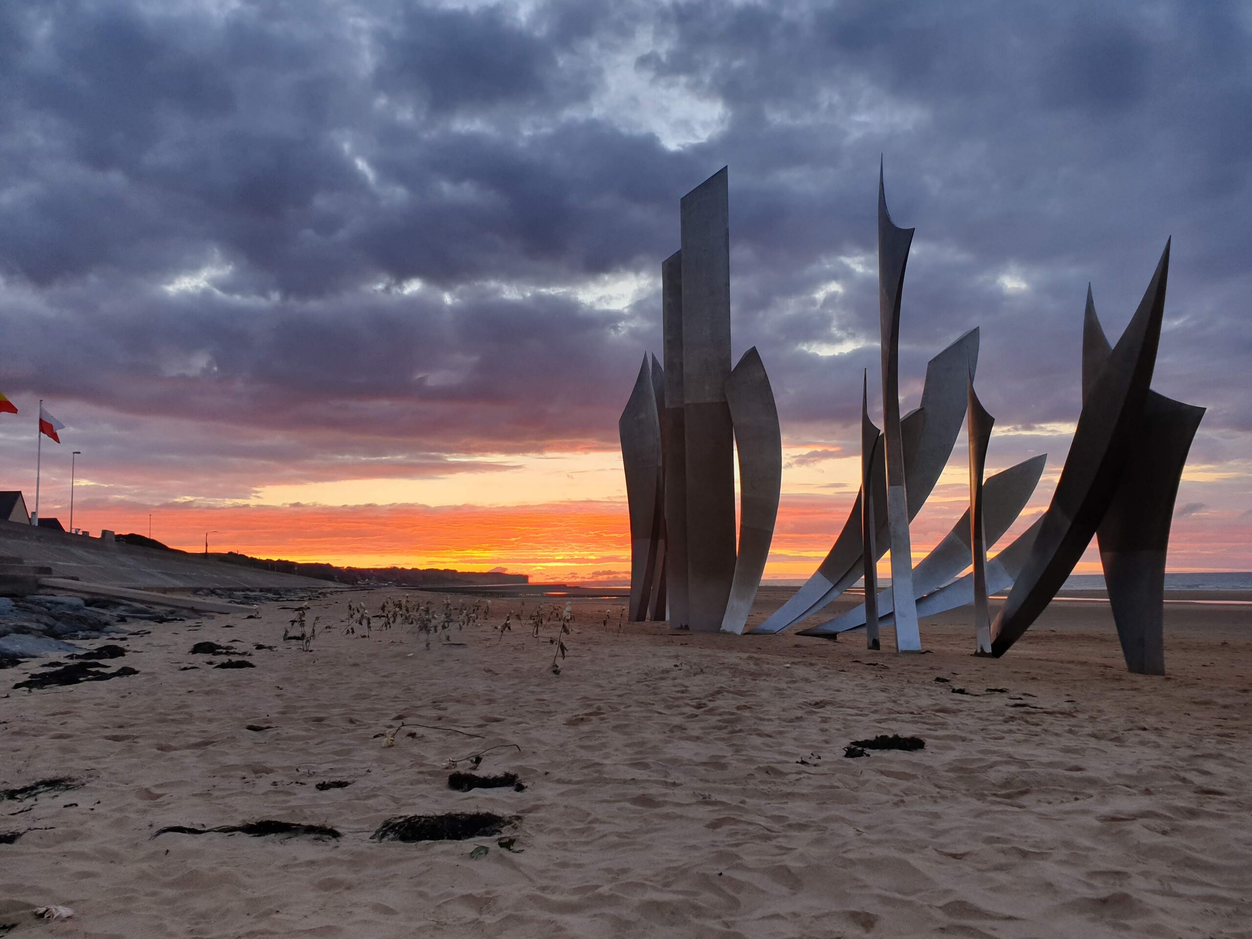 Private 5-Day Normandy Tour Omaha Beach D-Day site in Normandy